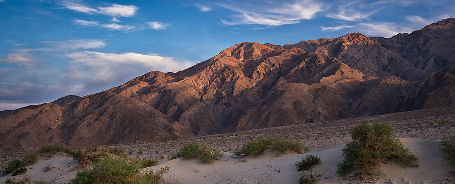 Sunset Photograph - Mesquite Dunes and Panamint Range Death Valley by Steve Gadomski
