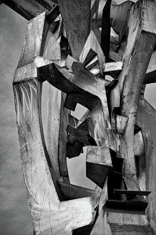 Abstract Photograph - Metal Sculpture by Susan Cliett