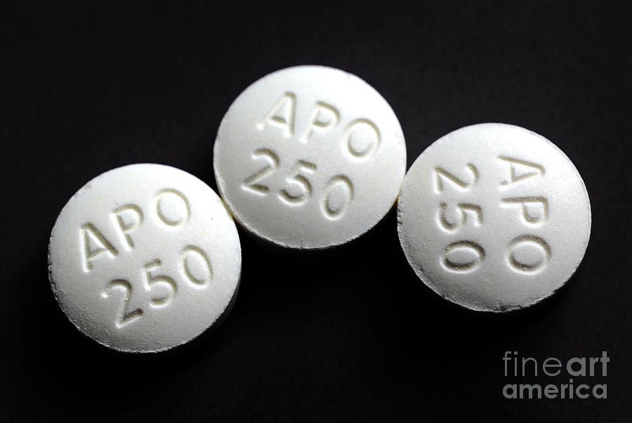 Metronidazole 250 Mg Tablets Photograph by Scimat