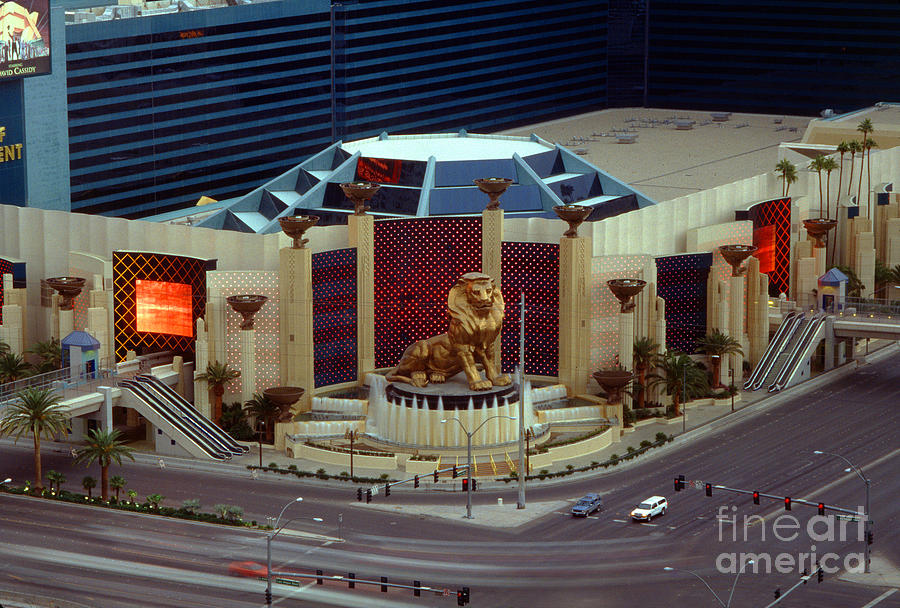 MGM Lion, Casino, Hotel, Buildings, Statue, roadside Photograph by ...
