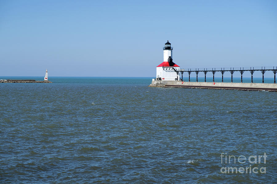 Michigan City Indiana Lighthouse Photograph by Ann Horn