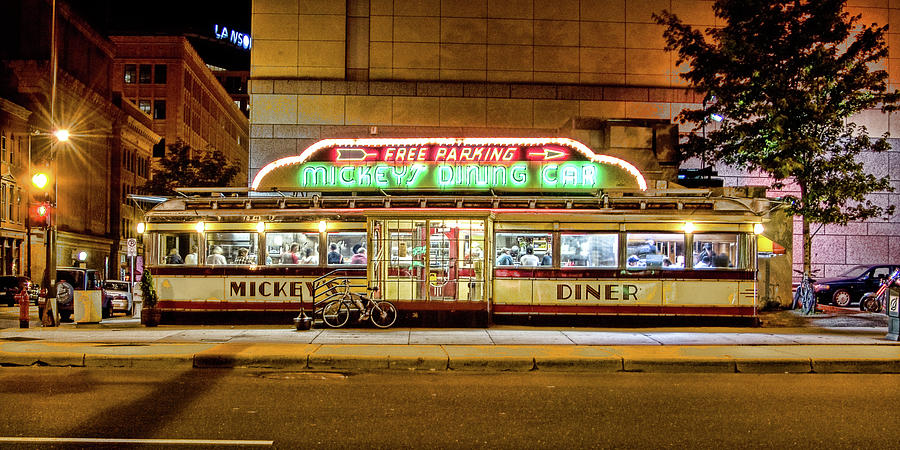Mickeys Diner Photograph by Steve Lucas