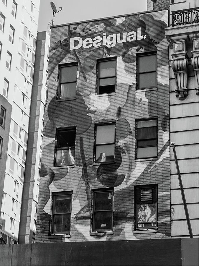 diEyeSpyArtNYC Midtown Stroll 8095 B / W  Photograph by DiDesigns Graphics