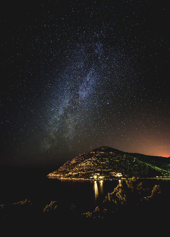 Milky Way over Prapratno Bay Photograph by Jaroslaw Blaminsky