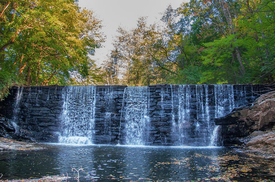 Mill Creek Waterfall - Gladwayne Pennsylvania Photograph by Bill Cannon