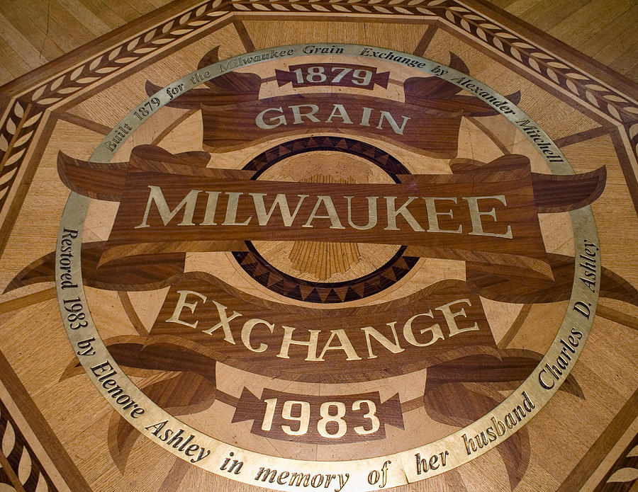 Milwaukee Grain Exchange Photograph by Peter Skiba