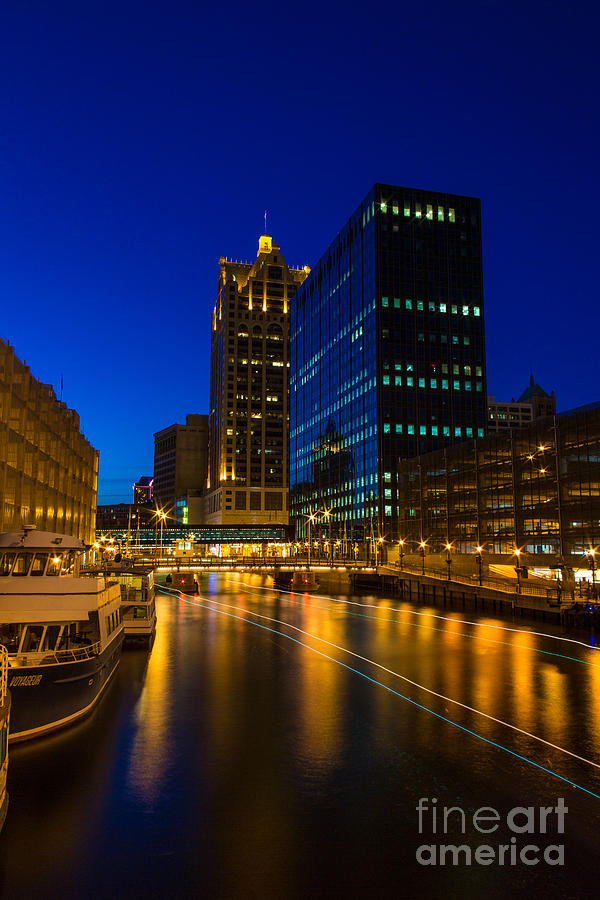 Milwaukee Twilight Glow Photograph by Andrew Slater