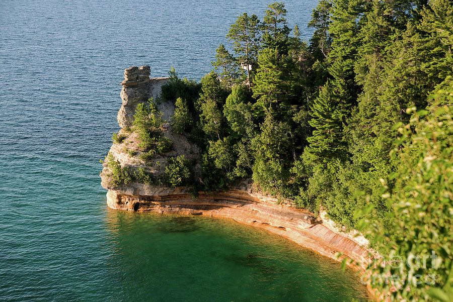 Miners Castle at Pictured Rocks National Lakeshore, Michigan, USA ...