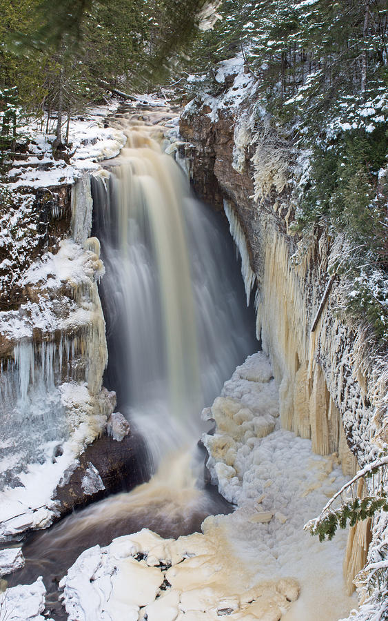 Miners Falls In The Snow Photograph by Gary McCormick