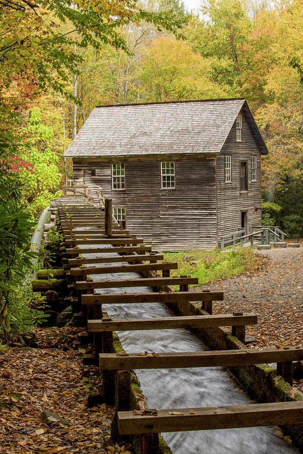 Mingus Mill Near State Line of TN Photograph by Willie Harper