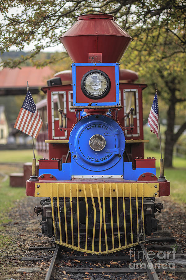 Fall Photograph - Mini Fun Train Quechee Vermont by Edward Fielding