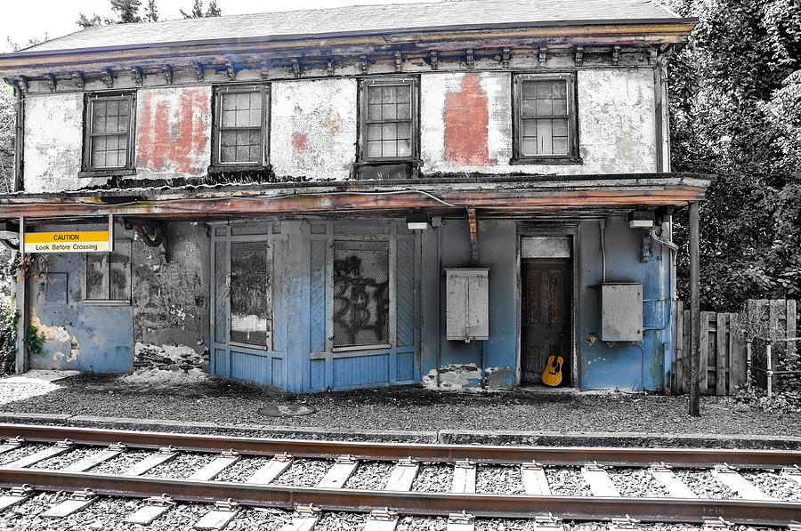 Miquon Station - Whitemarsh Pennsylvania Photograph by Bill Cannon