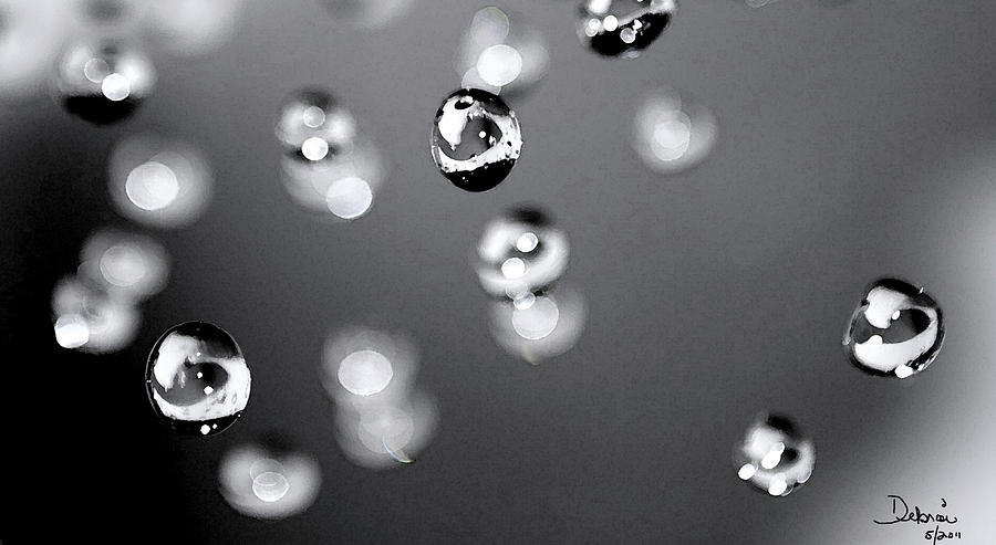 Rain Digital Art - Mirror Drops by Deb Rosier