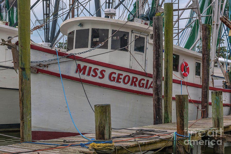 Miss Georgia Shrimp Boat Docked In Mccellanville Sc Photograph