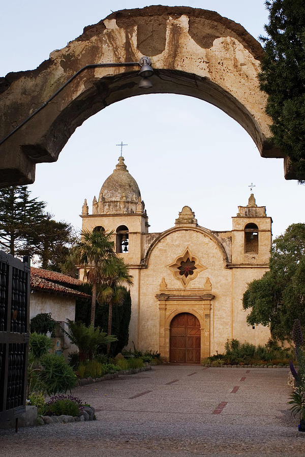 Mission Carmel and Arch by Renee Hong Mission Carmel and Arch by Renee Hong