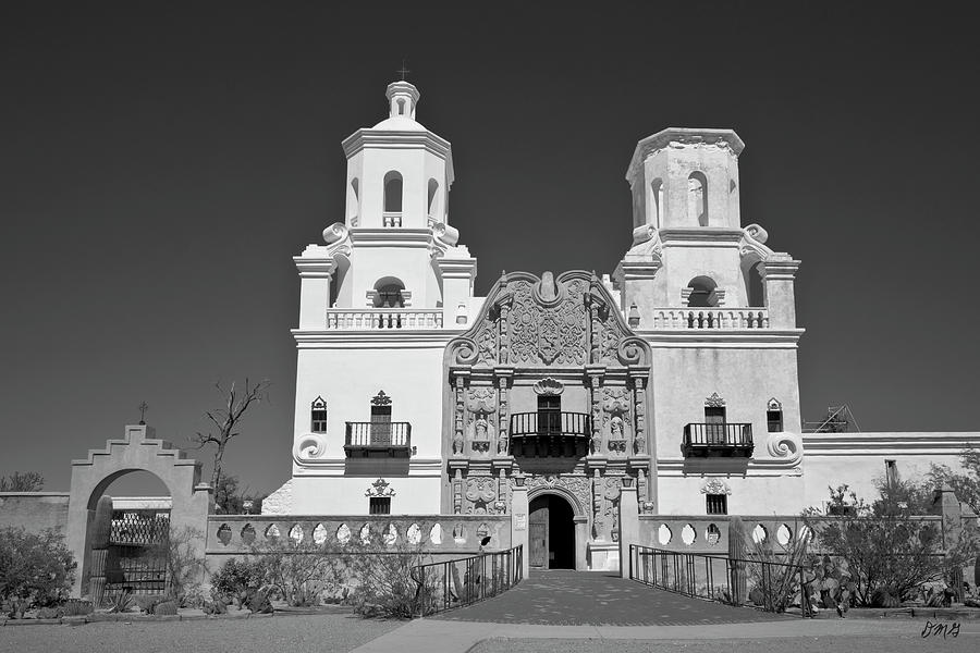Mission San Xavier del Bac Photograph by David Gordon