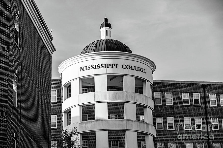 Mississippi College - Mary Nelson Hall BW Photograph by Scott Pellegrin