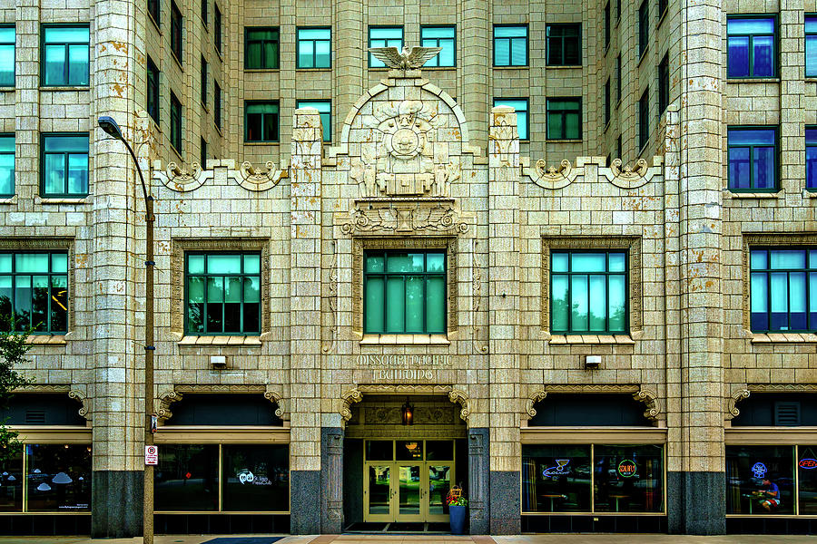 Missouri Pacific RR Building St Louis MO 7R2_DSC0652_16-09-01 Photograph by Greg Kluempers