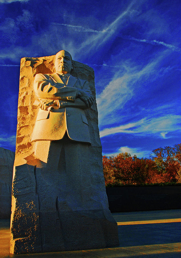 MLK Memorial in the fall Photograph by Bill Jonscher