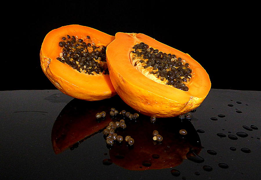 Mmmm Yum  Papaya Photograph by Lori Seaman