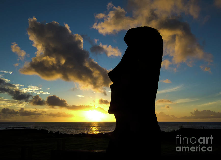 Moai Easter Island Rapa Nui 8 Photograph by Bob Christopher