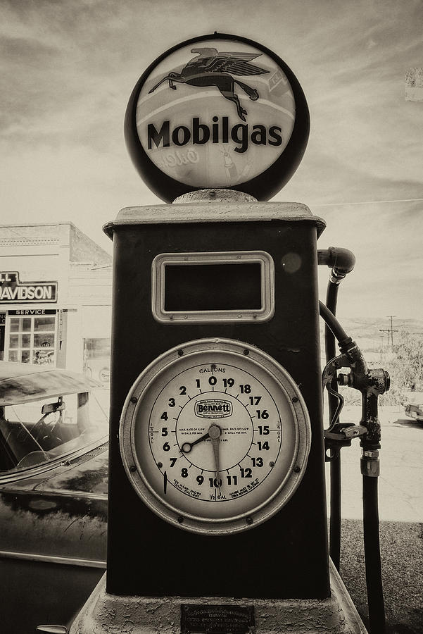 Mobilgas Pump Photograph by Jurgen Lorenzen