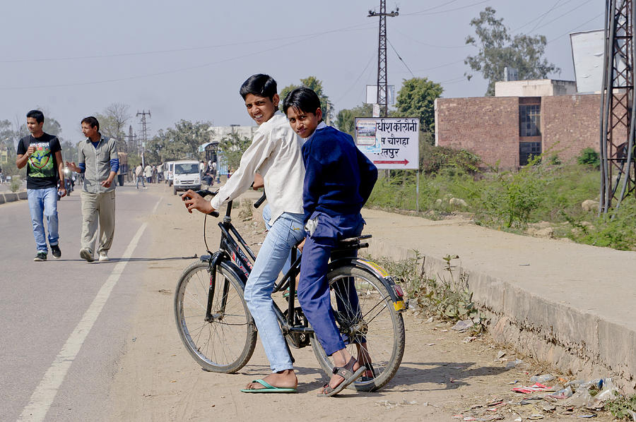 Mocking bikers at the roadside. Photograph by Elena Perelman
