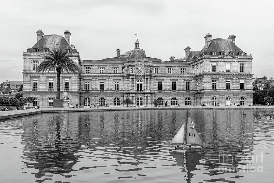 Model Sailboat At Luxembourg Gardens, Paris, Blk Wht Photograph by Liesl Walsh