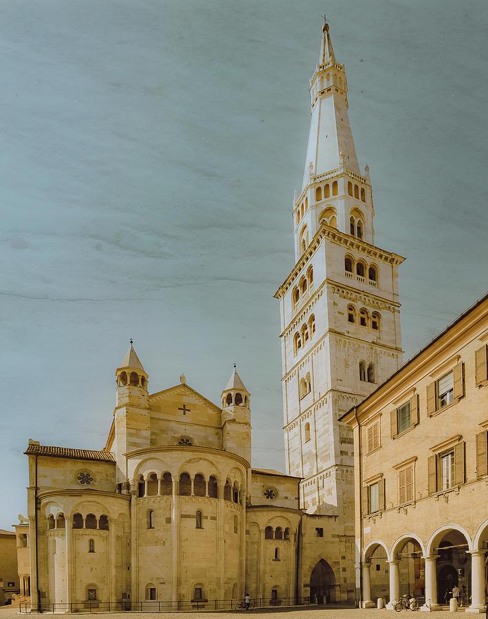 Modena, Italy - Modena Cathedral Photograph by Mark Forte