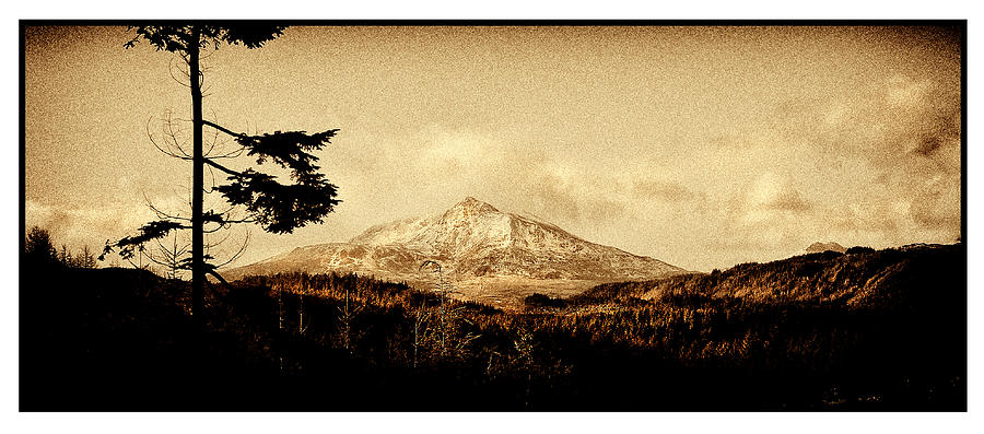 Moel Siabod Photograph by Mal Bray