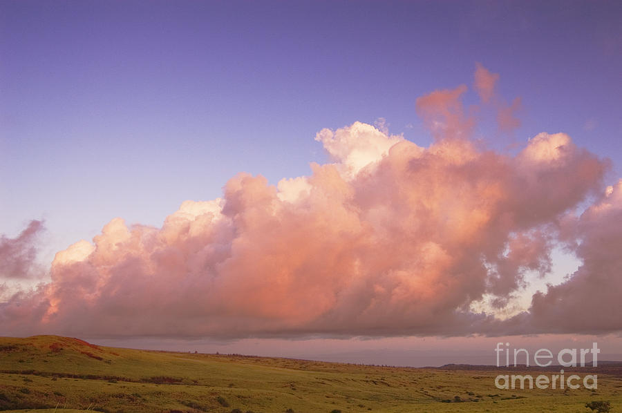 Molokai Ranch, Pink Cloud Photograph by Greg Vaughn - Printscapes