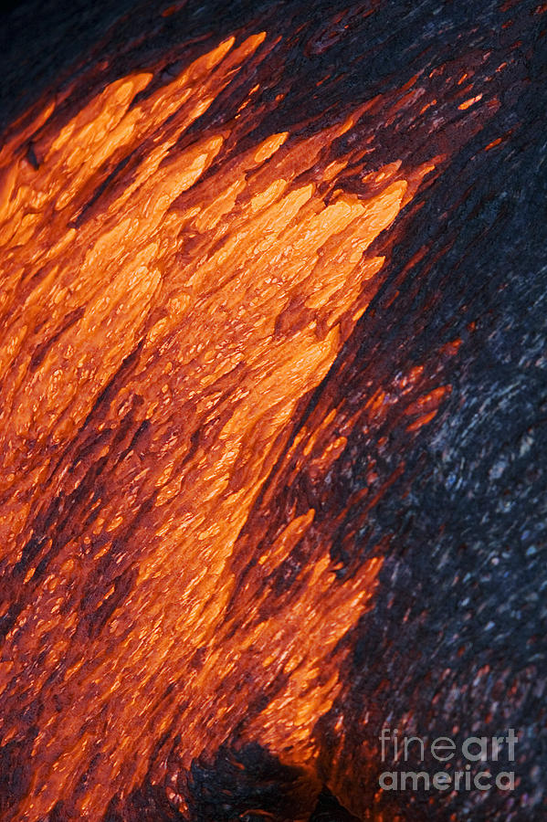 Molten Pahoehoe Lava Photograph by Ron Dahlquist - Printscapes