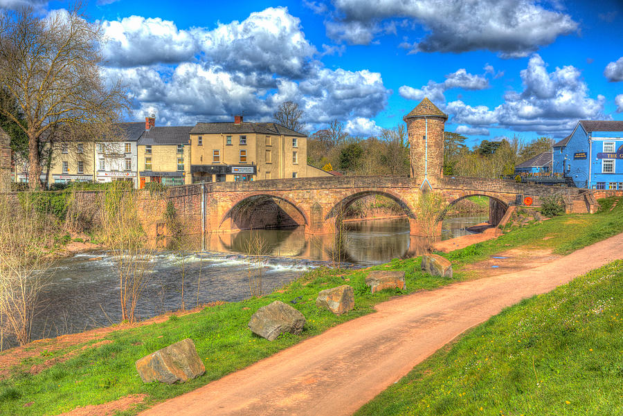 Monnow Bridge Monmouth Wales uk medieval fortified river bridge ...