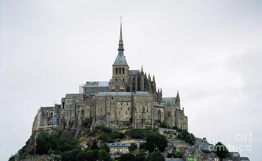 Mont St. Michel Photograph by Donna L Munro