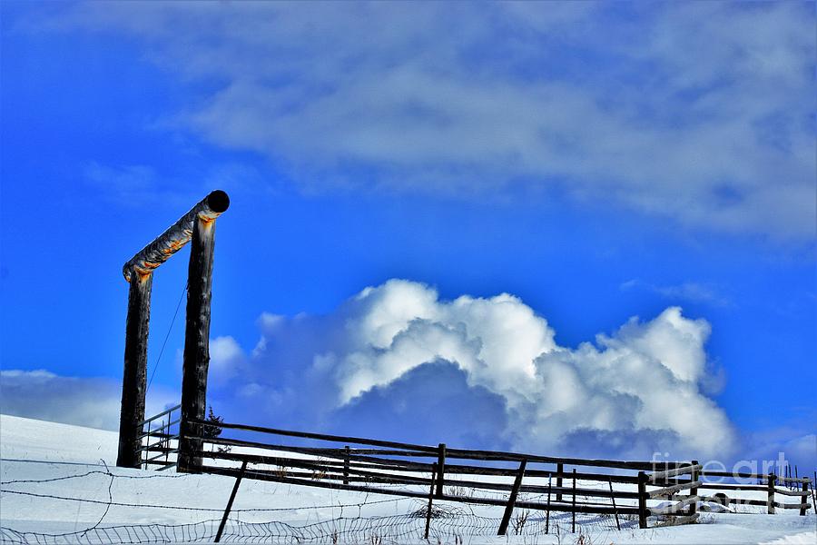 Montana gateway Photograph by Merle Grenz