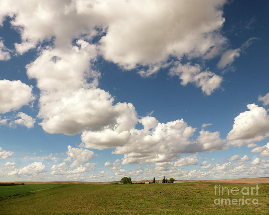 Montana skyscape 4 Photograph by Paula Joy Welter