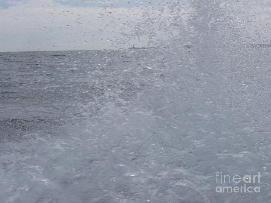 Montauk Point Ocean Spray Photograph by John Telfer