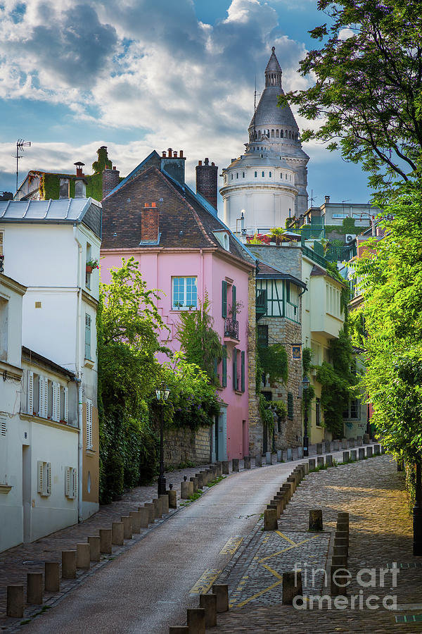Montmartre Hill Photograph by Inge Johnsson