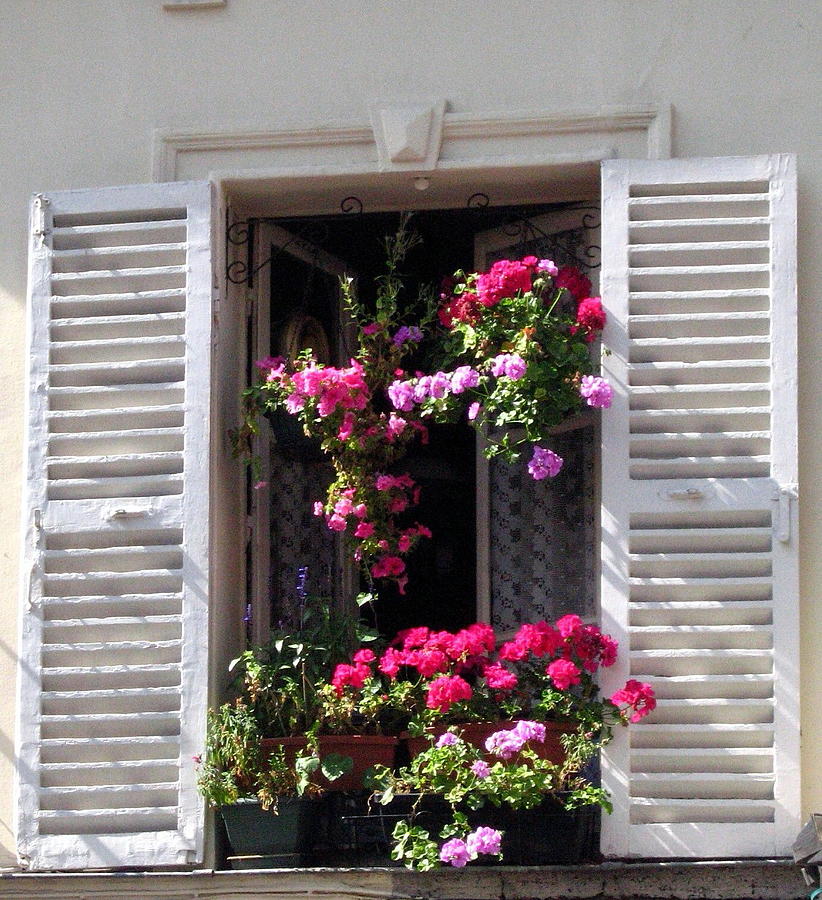 Montmartre Window Photograph by Suzanne Krueger
