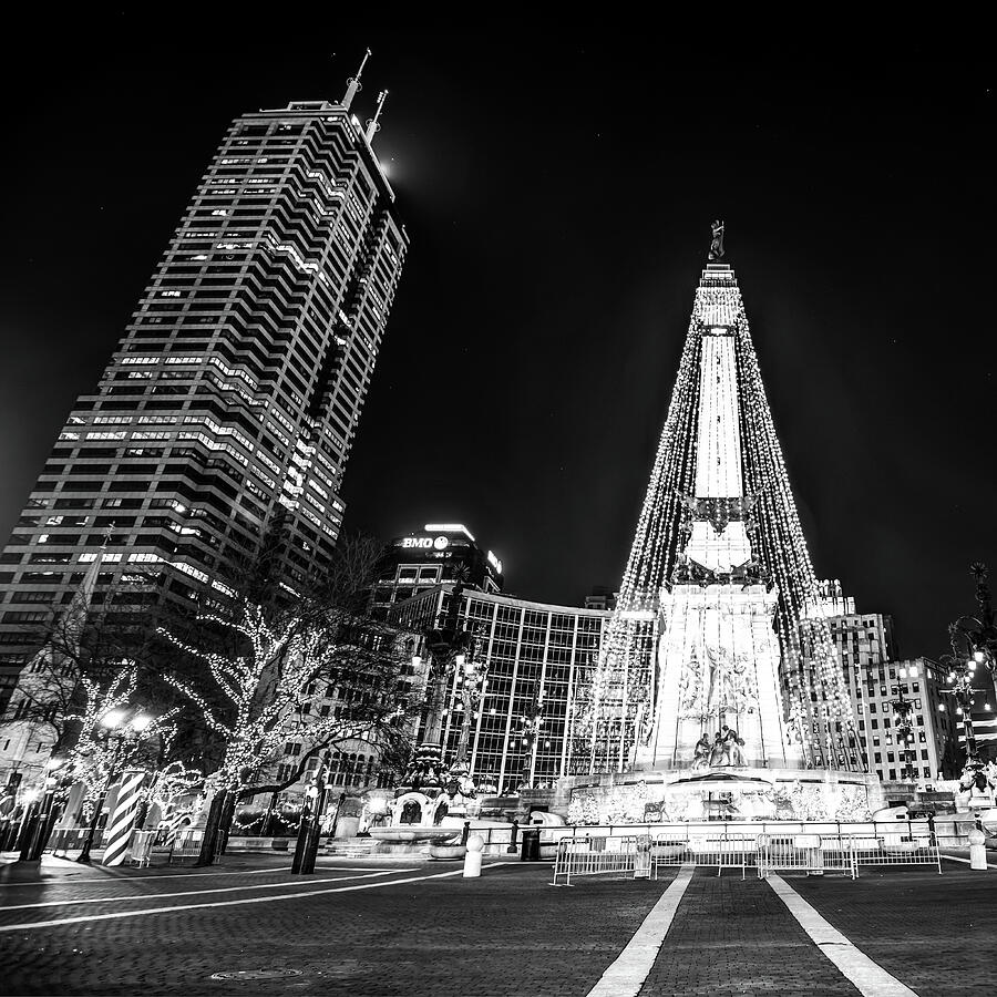 Indianapolis Monument Circle At Christmas - Black and White Photograph by Gregory Ballos