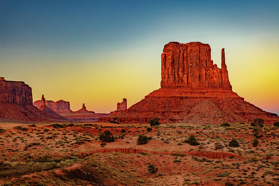 Monument Valley 8 Photograph By Mike Penney - Fine Art America