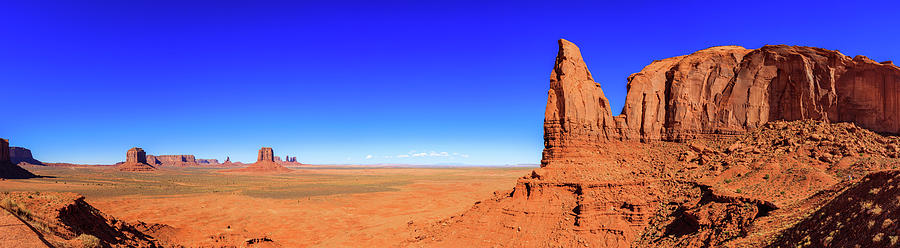 Monument Valley Photograph by Raul Rodriguez