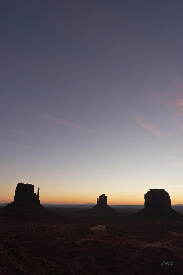 Monument Valley XIII Photograph by David Gordon