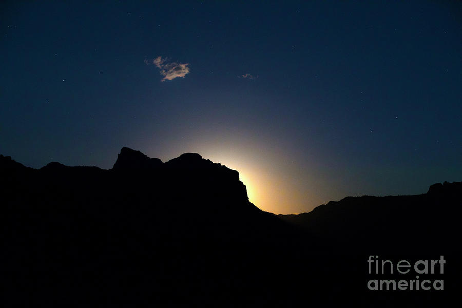 Moonrise at Zion Photograph by Diane Diederich
