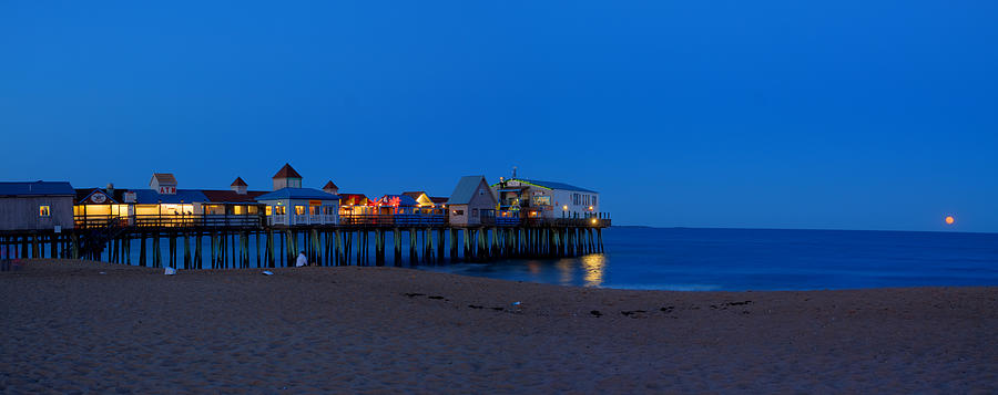 Moonrise in Old Orchard Beach Photograph by David Bishop