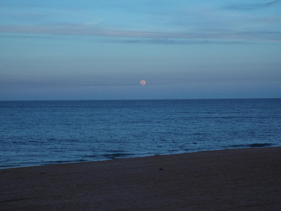 Moonrise over Atlantic Ocean Photograph by Angela Scott - Pixels