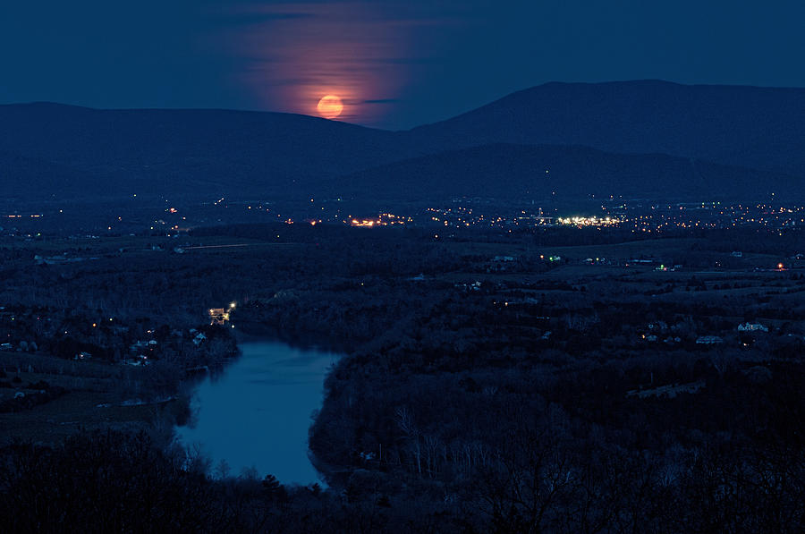 Moonrise Over Luray Photograph by Lara Ellis