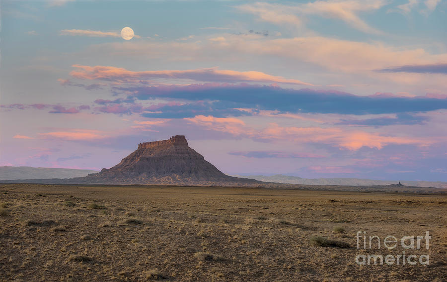 Moonrise Over Mesa Photograph by Peng Shi - Fine Art America