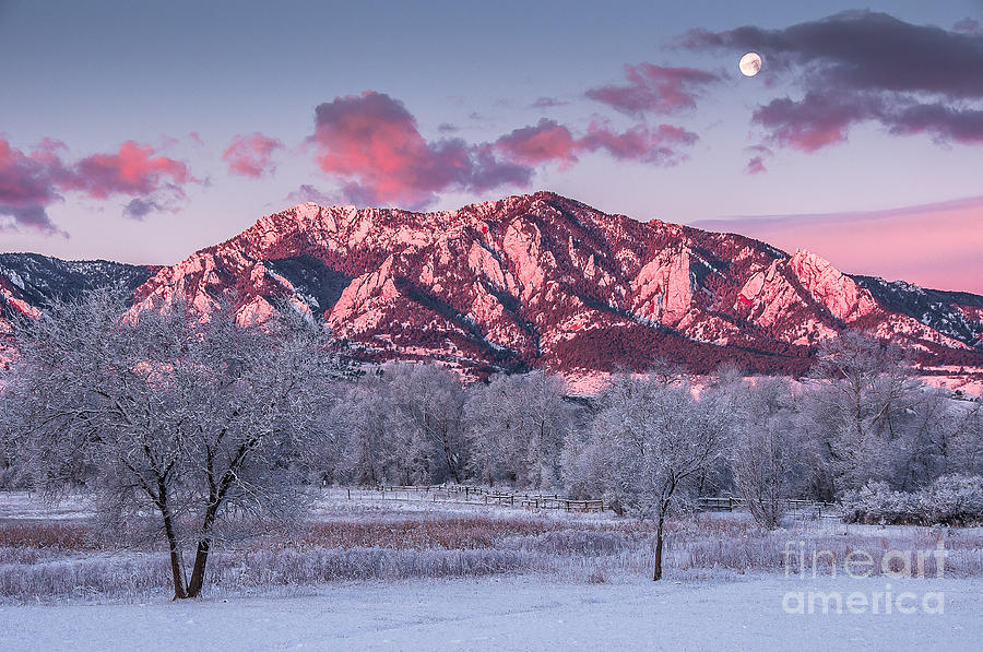 Moonset Over Boulder Photograph by Greg Summers
