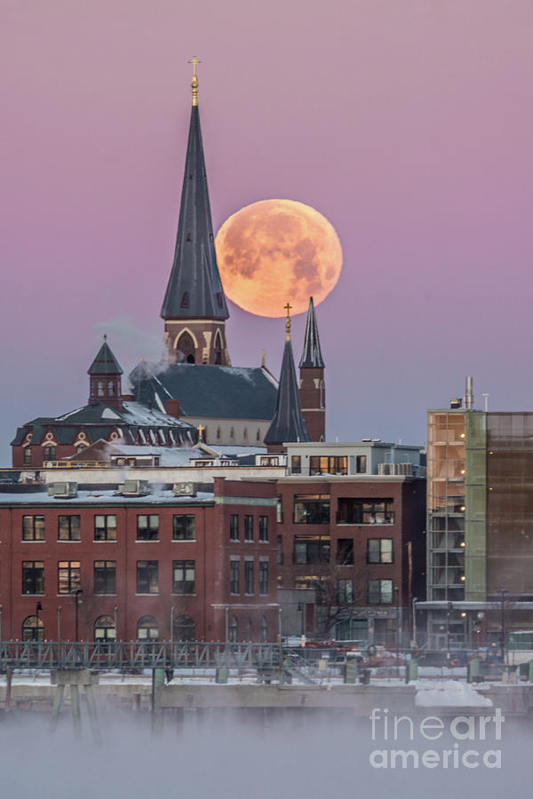 Moonset over Portland Photograph by Craig Shaknis